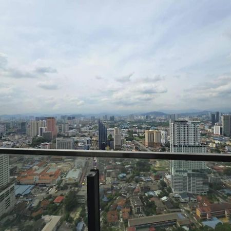 The Luxe Colony Klcc Apartment Куала Лумпур Екстериор снимка