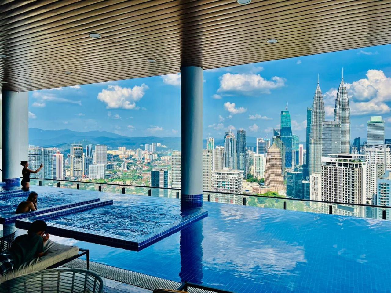 The Luxe Colony Klcc Apartment Куала Лумпур Екстериор снимка