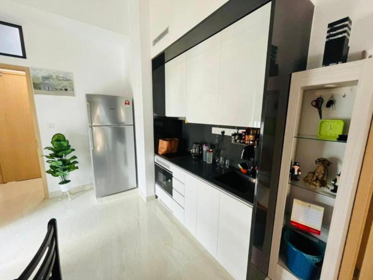 The Luxe Colony Klcc Apartment Куала Лумпур Екстериор снимка