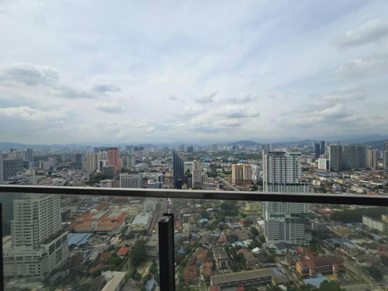 The Luxe Colony Klcc Apartment Куала Лумпур Екстериор снимка