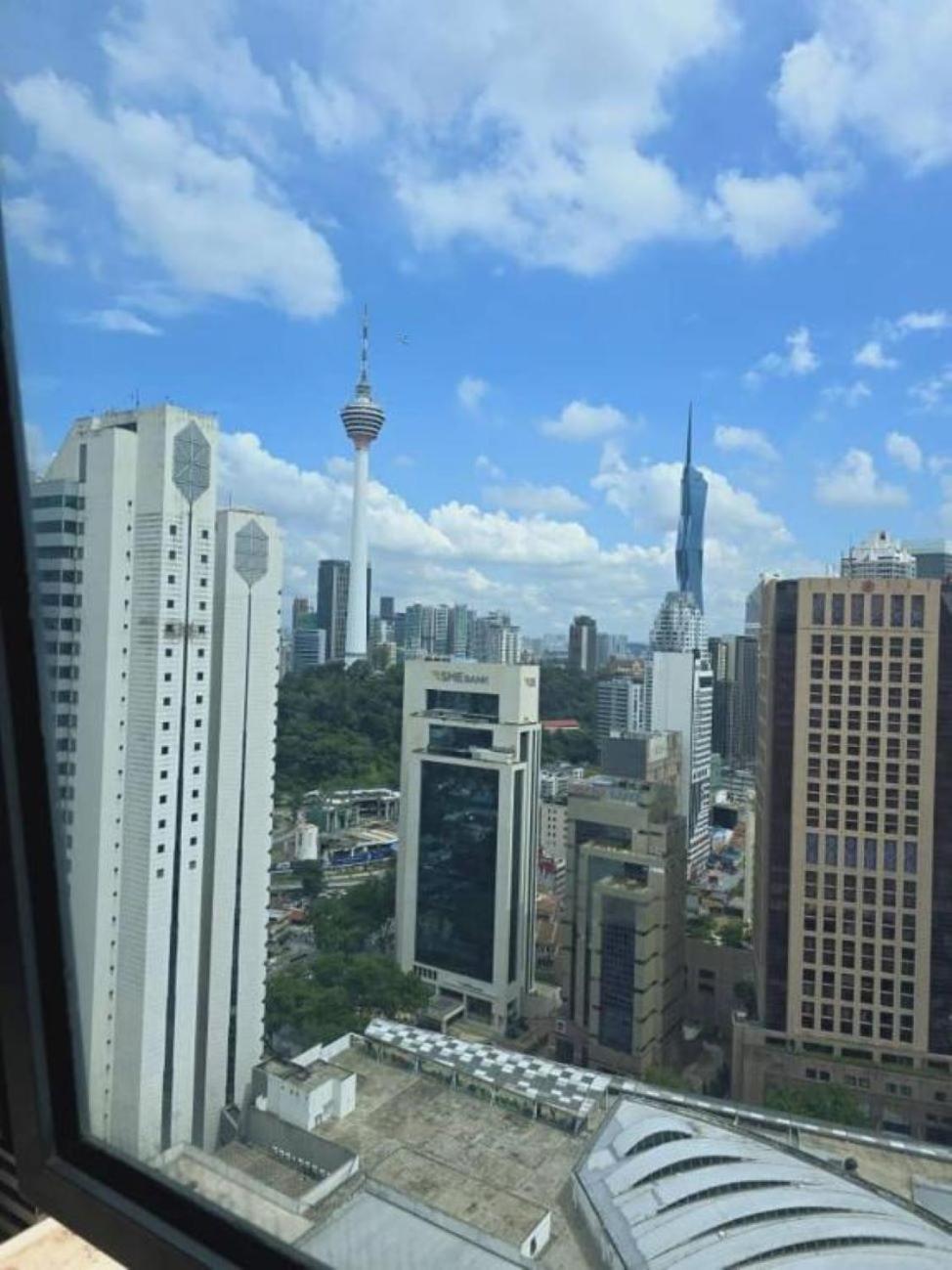 The Luxe Colony Klcc Apartment Куала Лумпур Екстериор снимка
