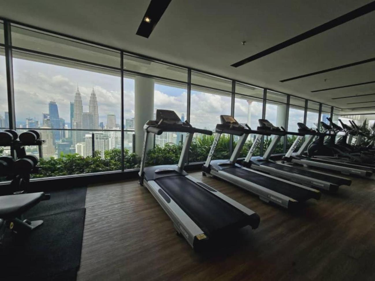 The Luxe Colony Klcc Apartment Куала Лумпур Екстериор снимка